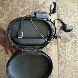 Jaybird Bluetooth Active Headset with charging case!